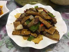 -谭家菜农夫山庄