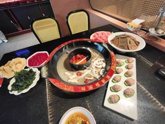 -三江两海老火锅(北京首店)