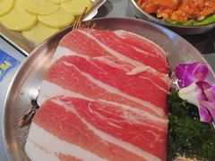 -围炉肉舍丹东海鲜烤肉·烤活鳗(步行街店)