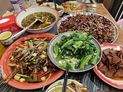 -江湖黑大兔(杨家坪店)
