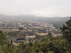 -初溪土楼群