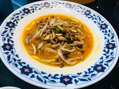 -铜锣湾·有麝自然香(渝北财富中心店)