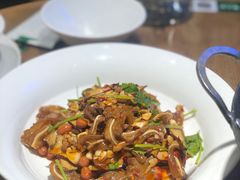 -费大厨辣椒炒肉(吉联MALL店)