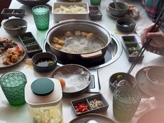 -喃喃椰·糟粕醋·椰子鸡火锅(七堡花园店)