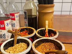 -矮子粉店1985·长沙米粉(湘春路店)