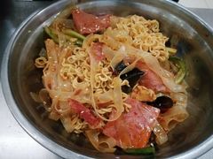 -西安外国语大学-学生食堂(栾树大道店)