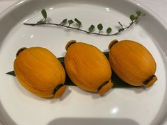 猫山王榴莲酥-东富酒家(龙湖西溪天街店)