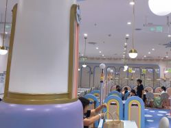 -MELAND CLUB•花园城堡主题亲子乐园•派对•餐厅(广州乐峰广场旗舰店)