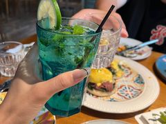 -JINNS锦时 steak&pizza(浸信会礼拜堂旧址店)