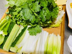 -东北农家院·铁锅炖(莘庄店)