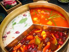 台式麻辣锅-湊湊火锅·茶憩(打浦桥日月光店)