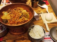 -成都你六姐·牛肉冒菜(上海环宇荟店)