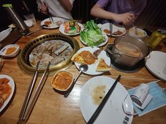 -韩京炭火烤肉自助料理(柯桥万达店)