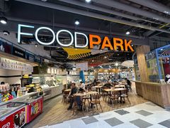 -滨海尚泰美食广场