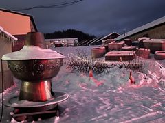 -果松木炭酸菜铜火锅·外婆参鸡汤