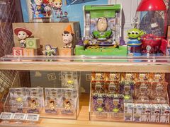 -泡泡玛特POPMART(崇文门国瑞城店)