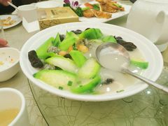 云耳圣瓜浸鱼丸-轩记海鲜餐厅·四十五年老字号·经典粤菜(西区彩虹店)