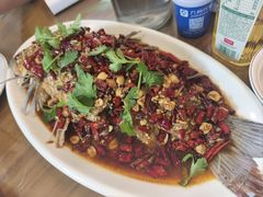 -鲁南仔·滕州炒鸡(经三路店)