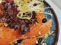 牛油果烟熏三文鱼沙拉-BE BRIGHT KITCHEN(正佳广场店)