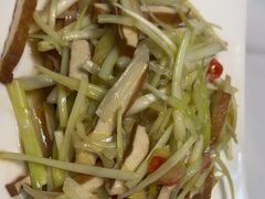-苏湘小馆·不做预制菜(青年公社店)