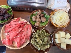 -黔有有贵州酸汤夺夺粉火锅(五味十字店)