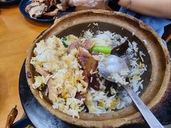 金牌腊味煲仔饭-煲煲掂风味煲仔饭餐厅(西区店)