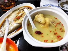 -七的湖·晚芳亭·阳澄湖农家菜·大闸蟹(莲花岛店)