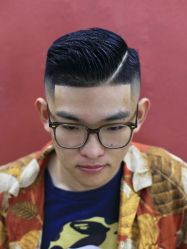 -东方先生国潮男士理发馆