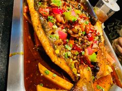 -鸣记脆皮烤鱼·海鲜烤鱼(亿合城店)