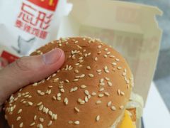 -麦当劳(华融店)