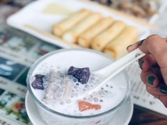 -周大娘牛乳(旧寨古村总店)