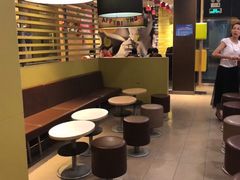 -麦当劳(龙洞店)