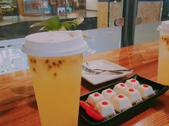 -椰语堂·海南清补凉(友谊阳光城店)