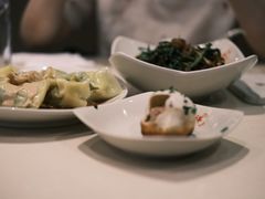 冷馄饨-东泰祥生煎馆(重庆北路店)