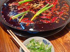 -六公里老火锅(总店)