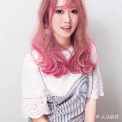 -Miracle集简美发沙龙