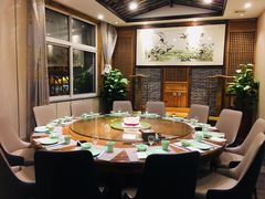 包厢-老妈疙瘩汤·平价海鲜专门店·老威海菜(渔港路店)