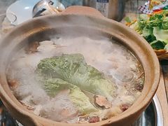 -东记炭炉·海鲜鸡煲(龙华店)