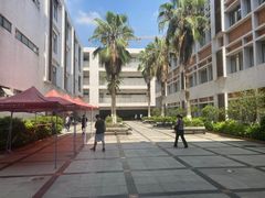 -广东外语外贸大学(白云山校区)