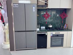 -铁西体育场