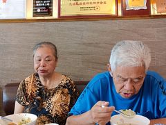 -笑来喜馄饨小笼工坊店(湖滨街店)