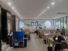 -品鲜村农家菜·阳澄湖大闸蟹(总店)