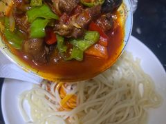 -烤肉小伙烤肉店