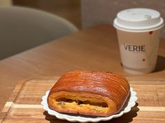 -VERIE BAKEHOUSE