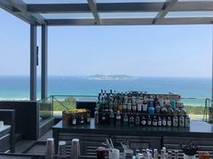 -瑰丽酒店·海吧·天际下午茶·现场DJ·天台酒吧