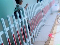 -虹桥河滨花园会所游泳馆