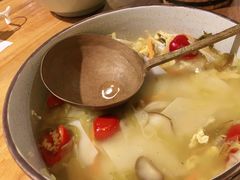 酸汤杂菜-无届青年餐馆(熙街店)