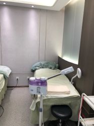 -苗方清颜·祛痘皮肤管理
