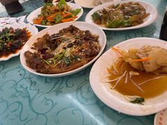 -东北四季饺子王(华山路店)