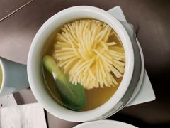 一品菊花豆腐松茸汤-惠丰堂饭庄·烤鸭·京味菜(民族大学店)